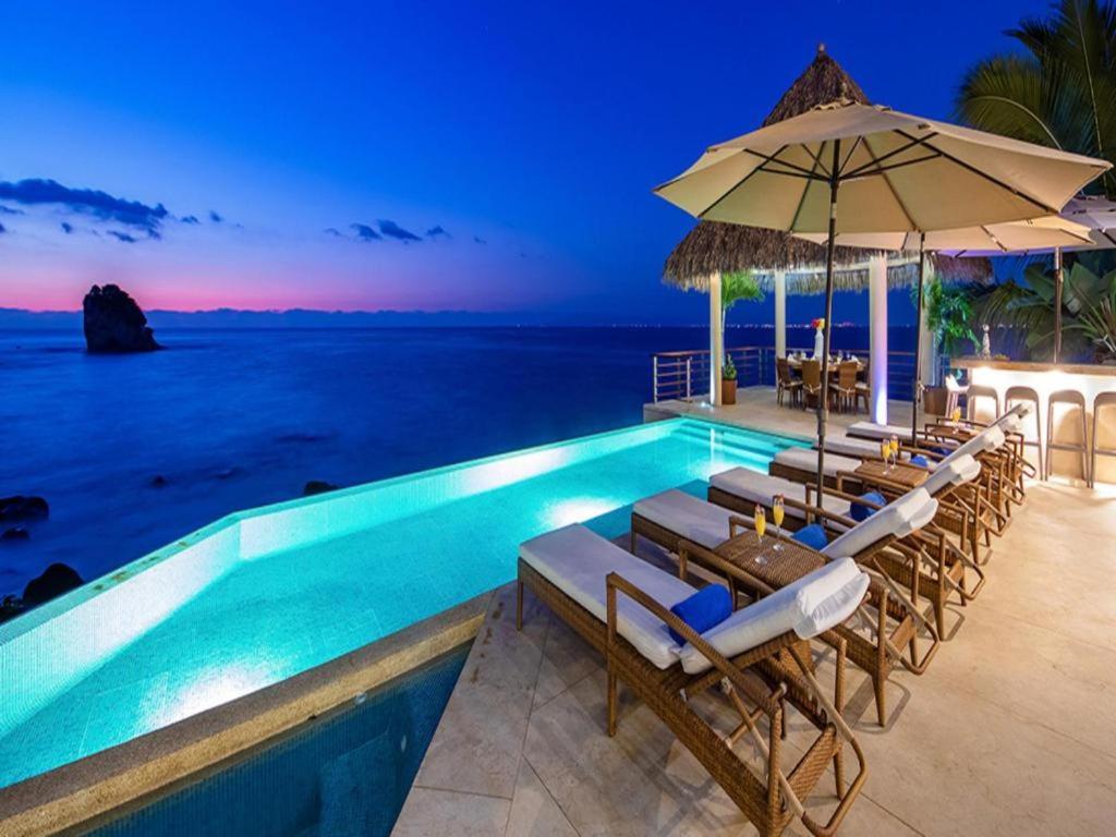 Modern Understated Luxury Villa Kismet Puerto Vallarta Exterior photo